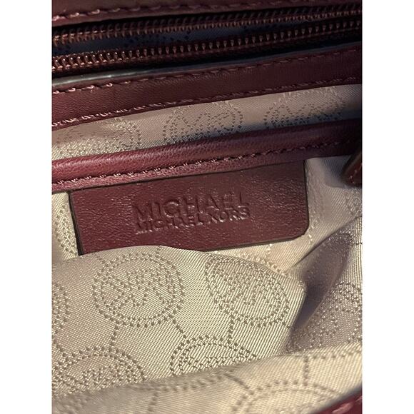 Michael Kors Susannah Large Tote Purse Bag Chevron-Quilted Leather Burgundy - Picture 11 of 13